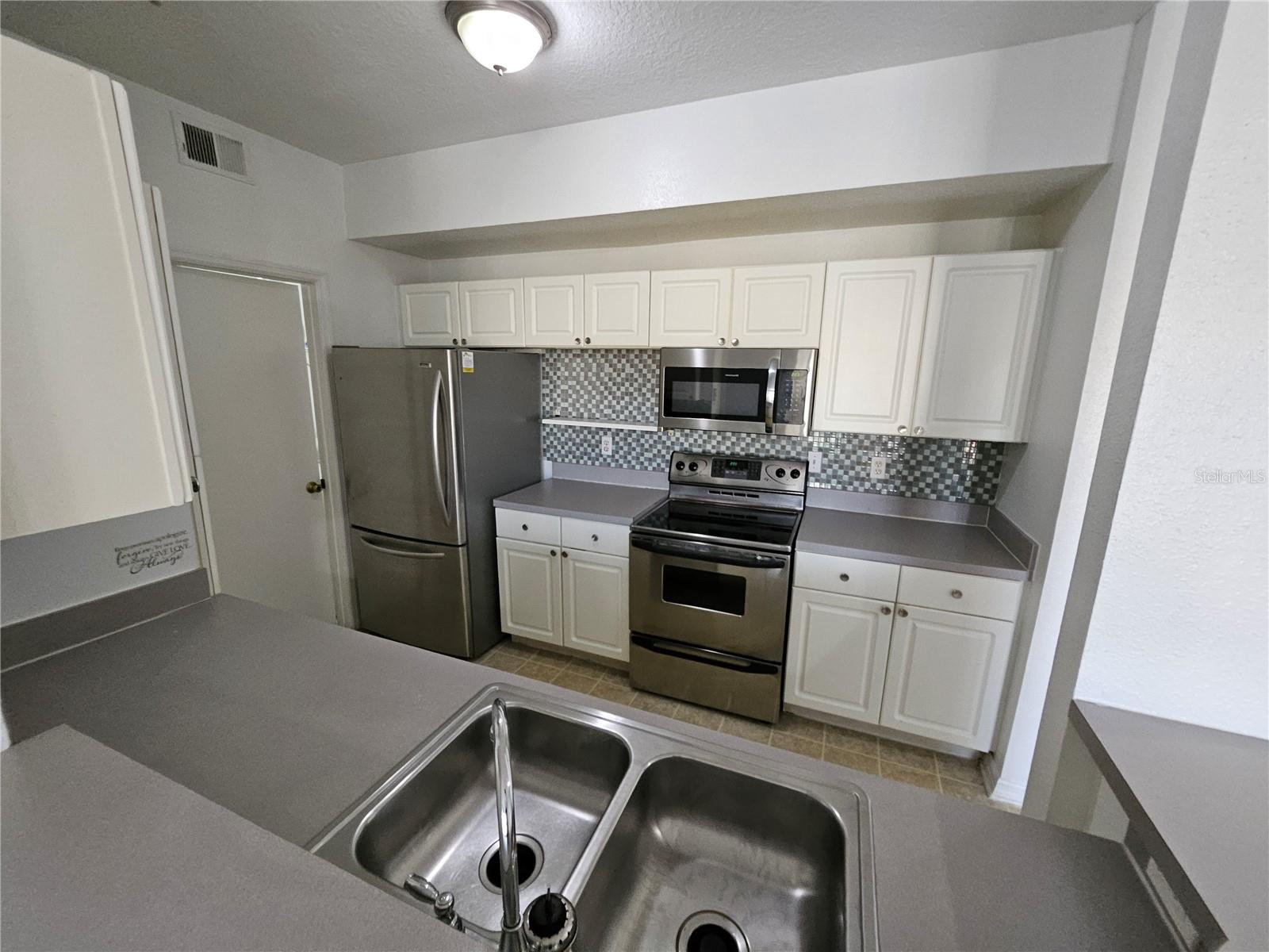 PALMS CLUB CONDO, ORLANDO, FL, 32811