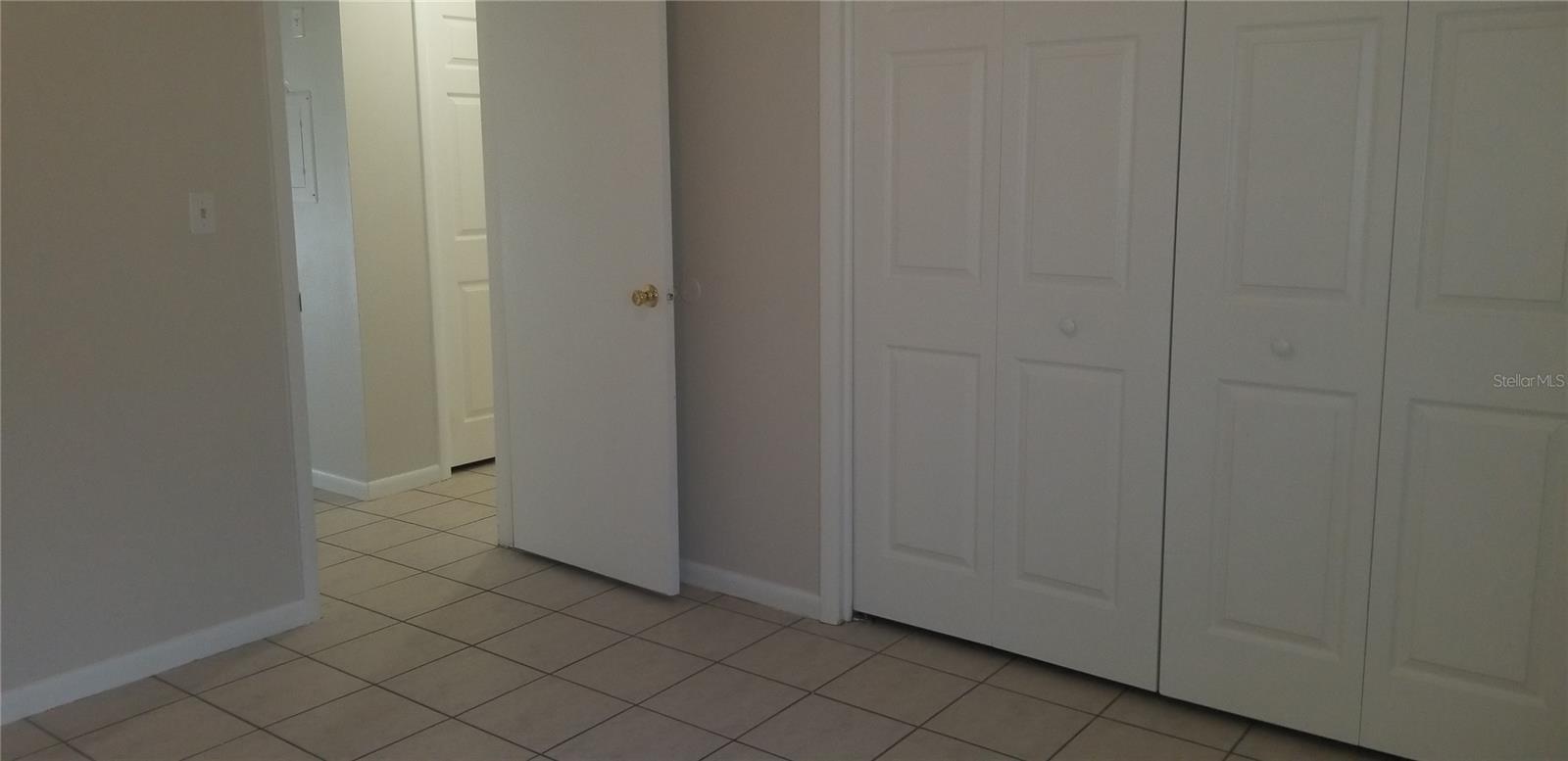 11614 VALENCIA DR #B, SEFFNER, FL, 33584