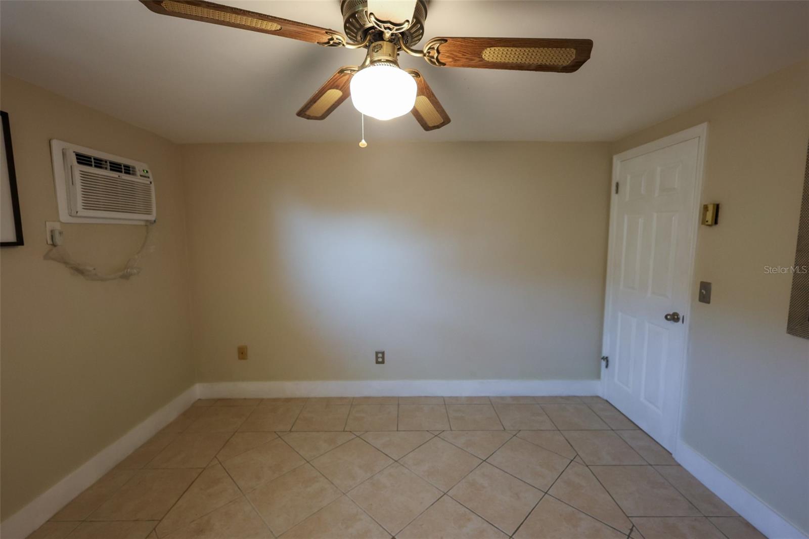 2600 N PAULA DR #2B, DUNEDIN, FL, 34698