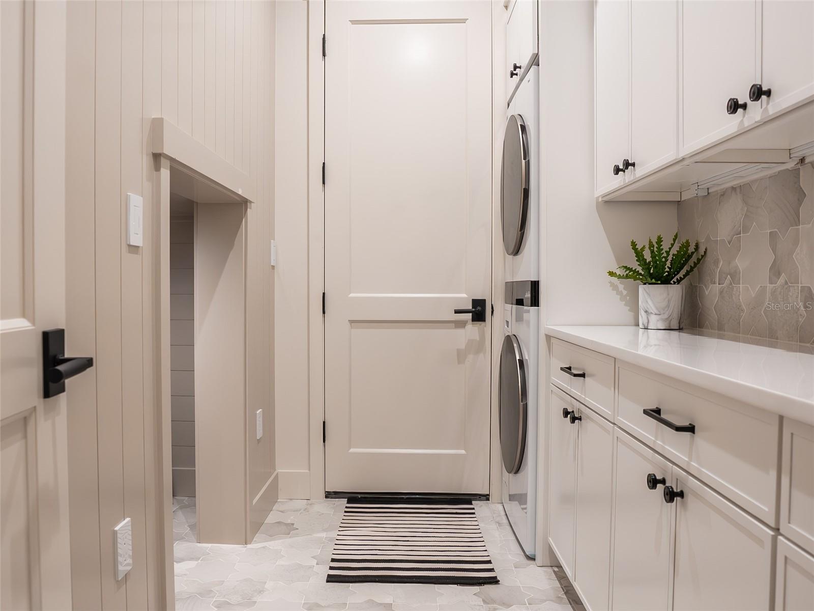 2311 GROVE ST, SARASOTA, FL, 34239