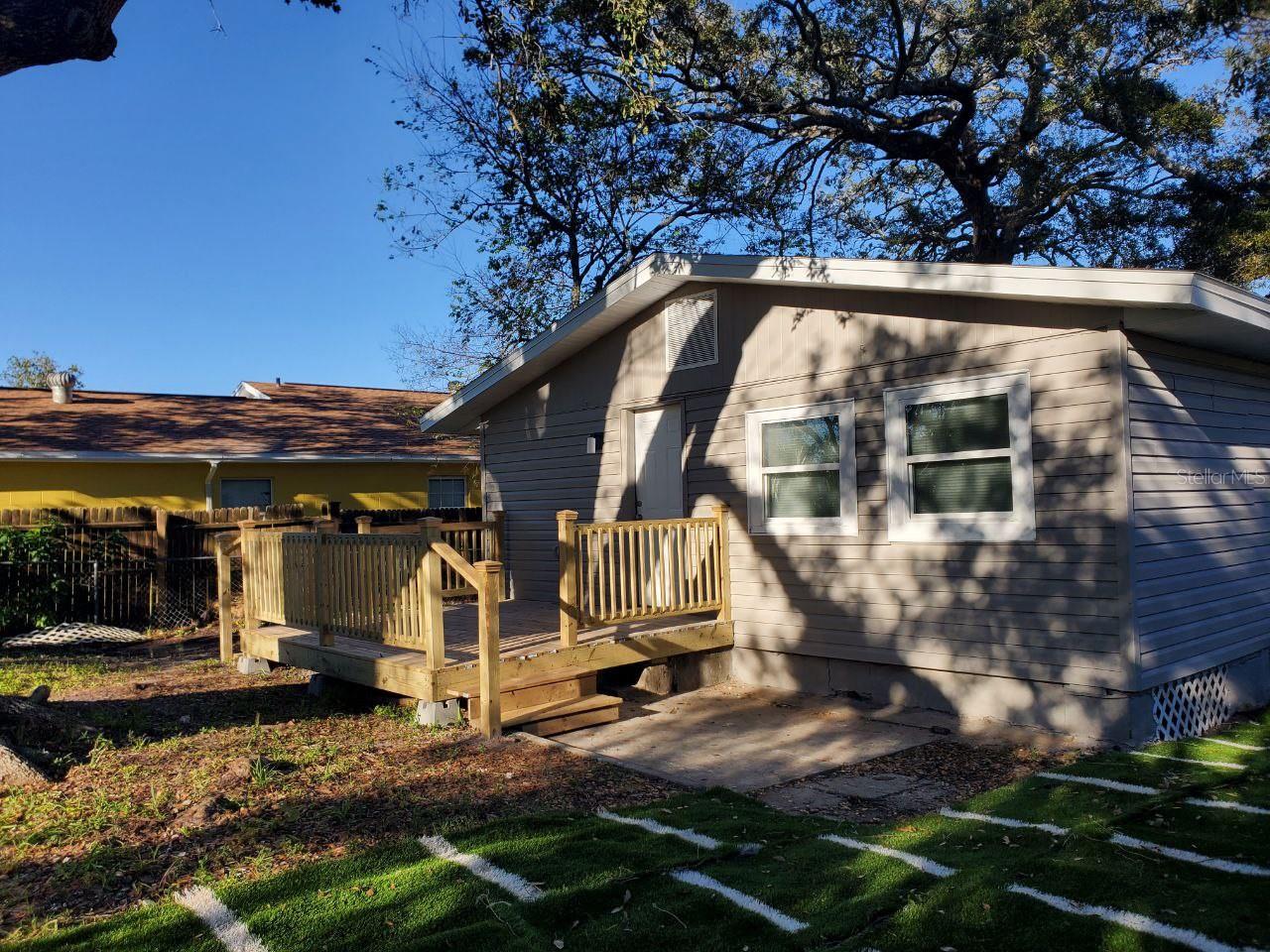 900 JASMINE AVE, HOLLY HILL, FL, 32117