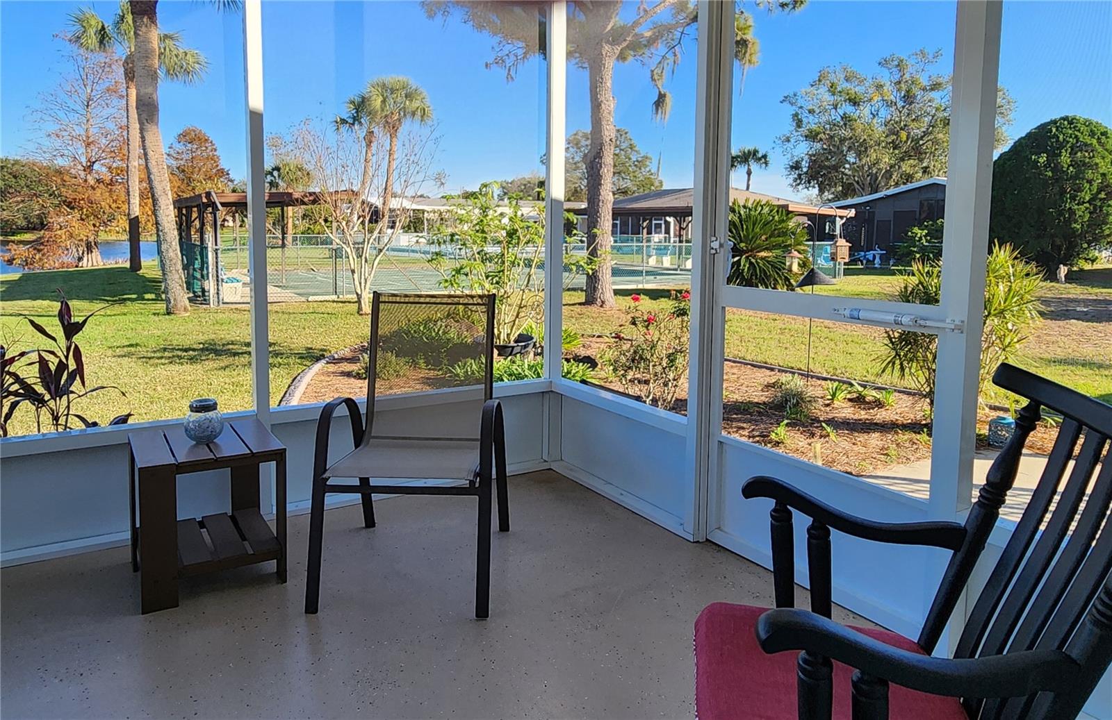 418 VILLAGE CIR SW, WINTER HAVEN, FL, 33880