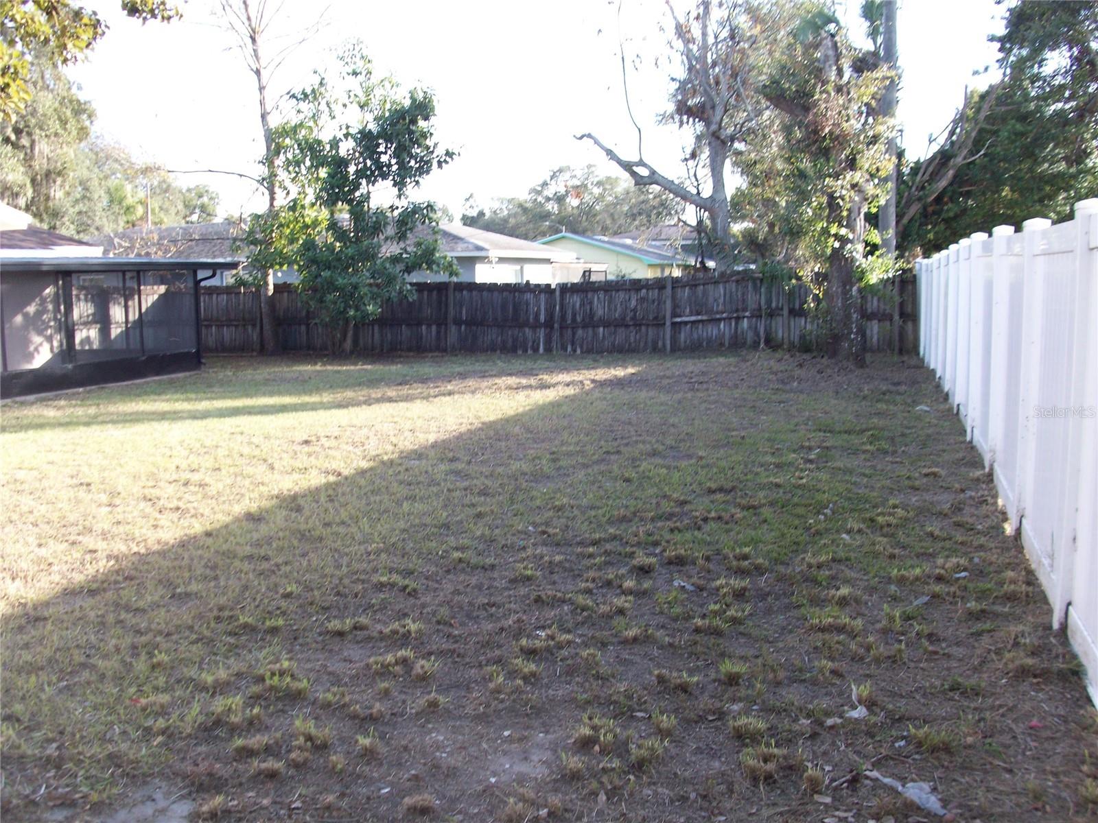 2432 LOCKE AVE, ORLANDO, FL, 32818