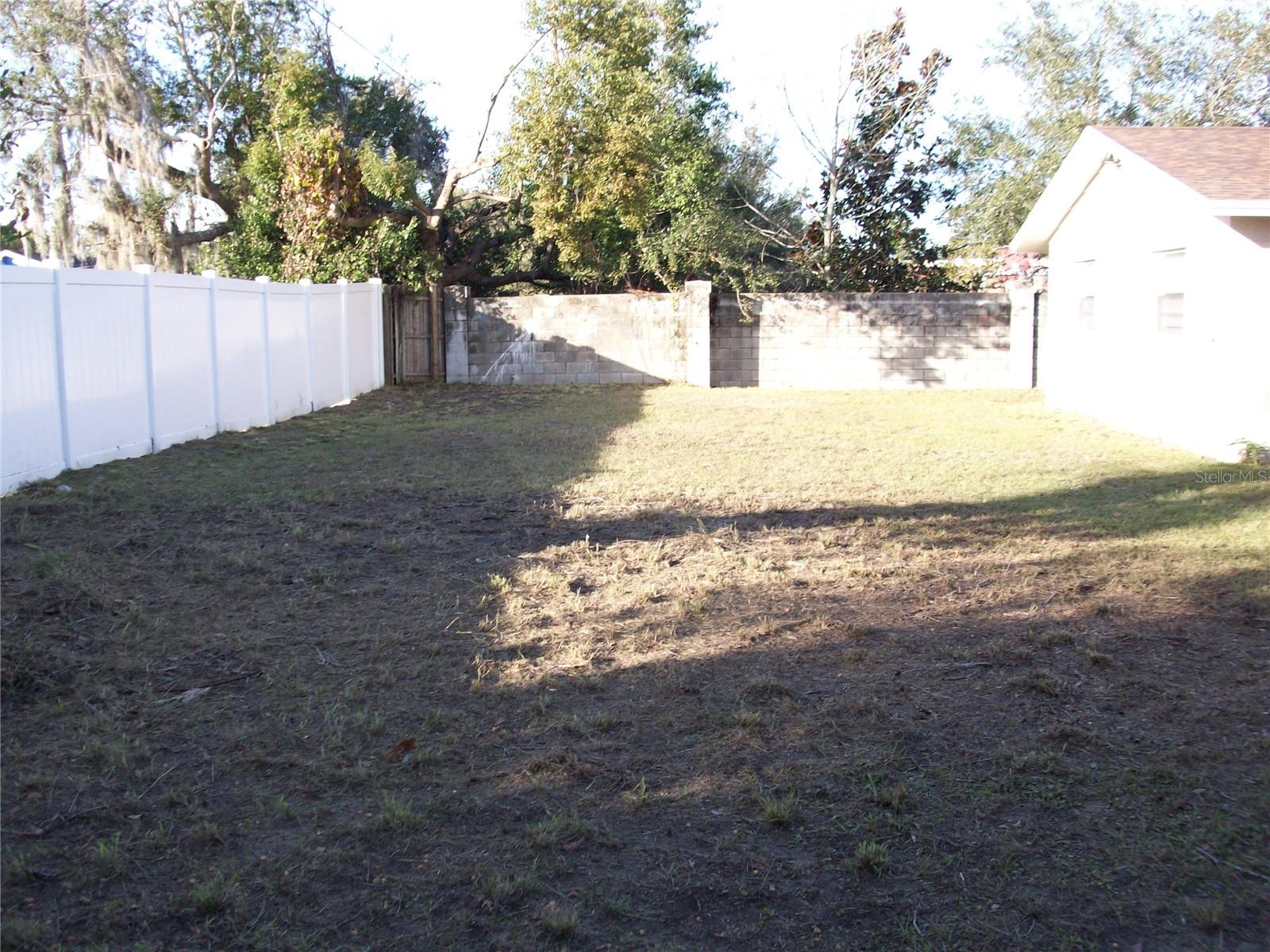 2432 LOCKE AVE, ORLANDO, FL, 32818