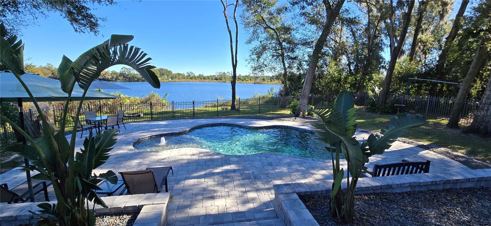 1301 SUTTON ISLAND DR, DELAND, FL, 32724