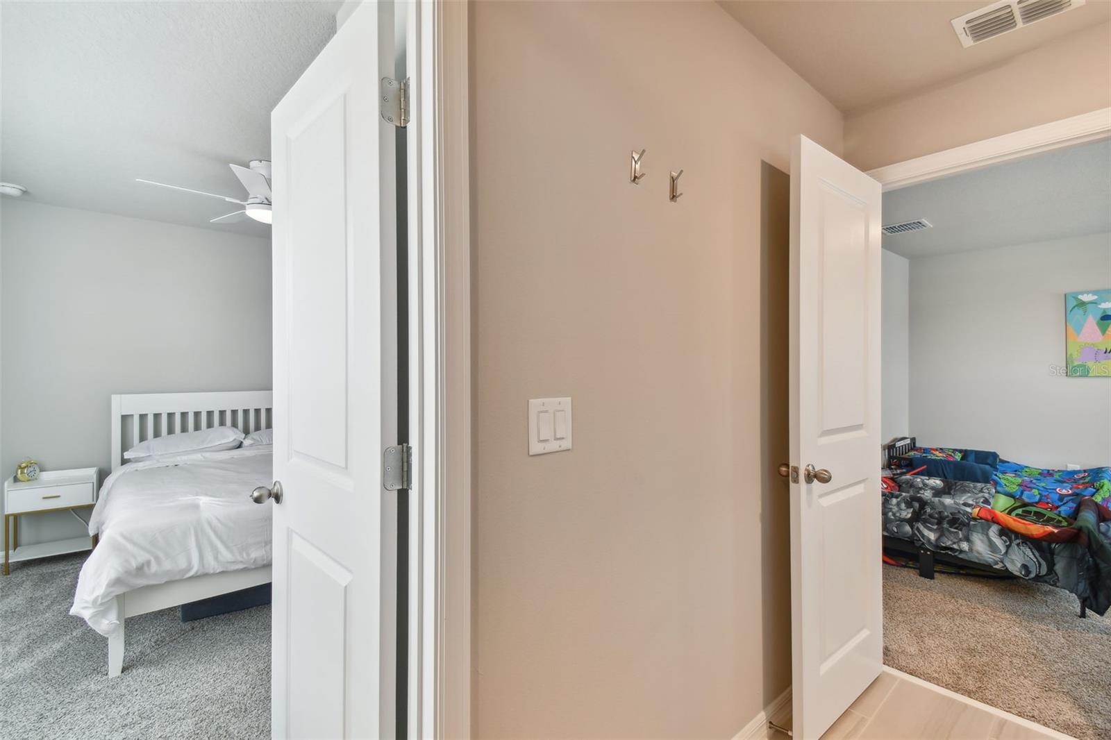 32431 LIMITLESS PL, WESLEY CHAPEL, FL, 33545