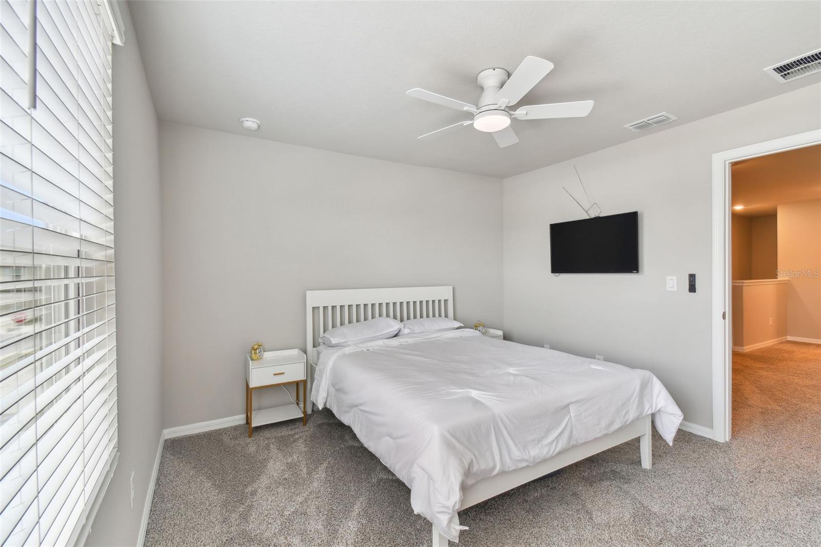 32431 LIMITLESS PL, WESLEY CHAPEL, FL, 33545