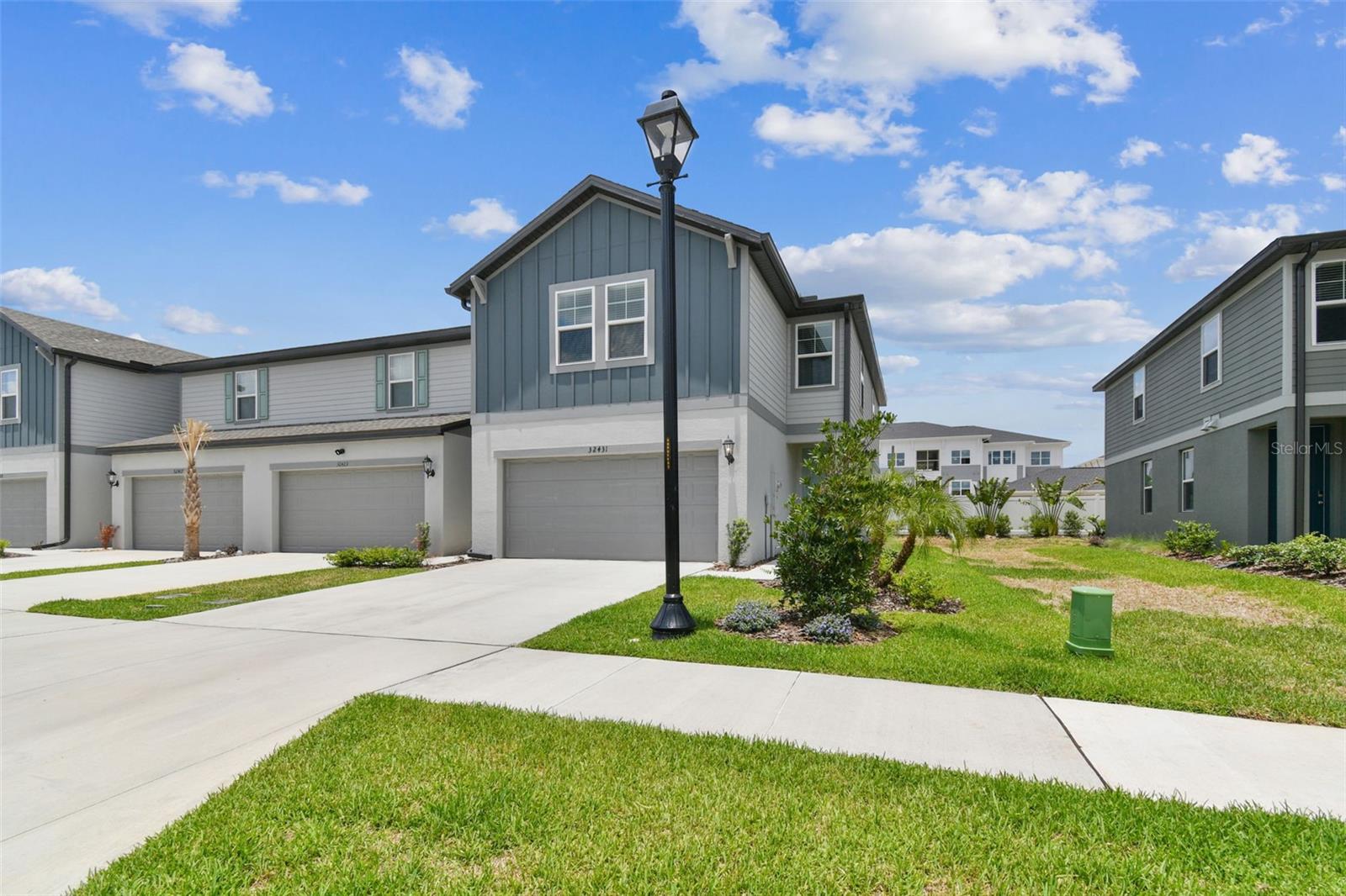 32431 LIMITLESS PL, WESLEY CHAPEL, FL, 33545