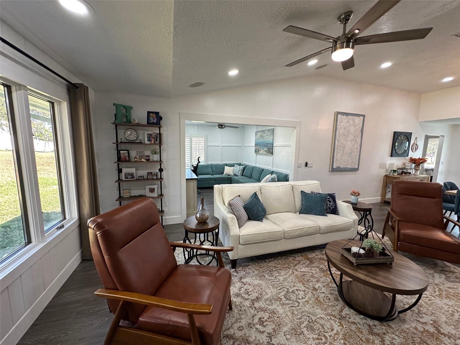 1005 LAKE AVOCA PL, TARPON SPRINGS, FL, 34689