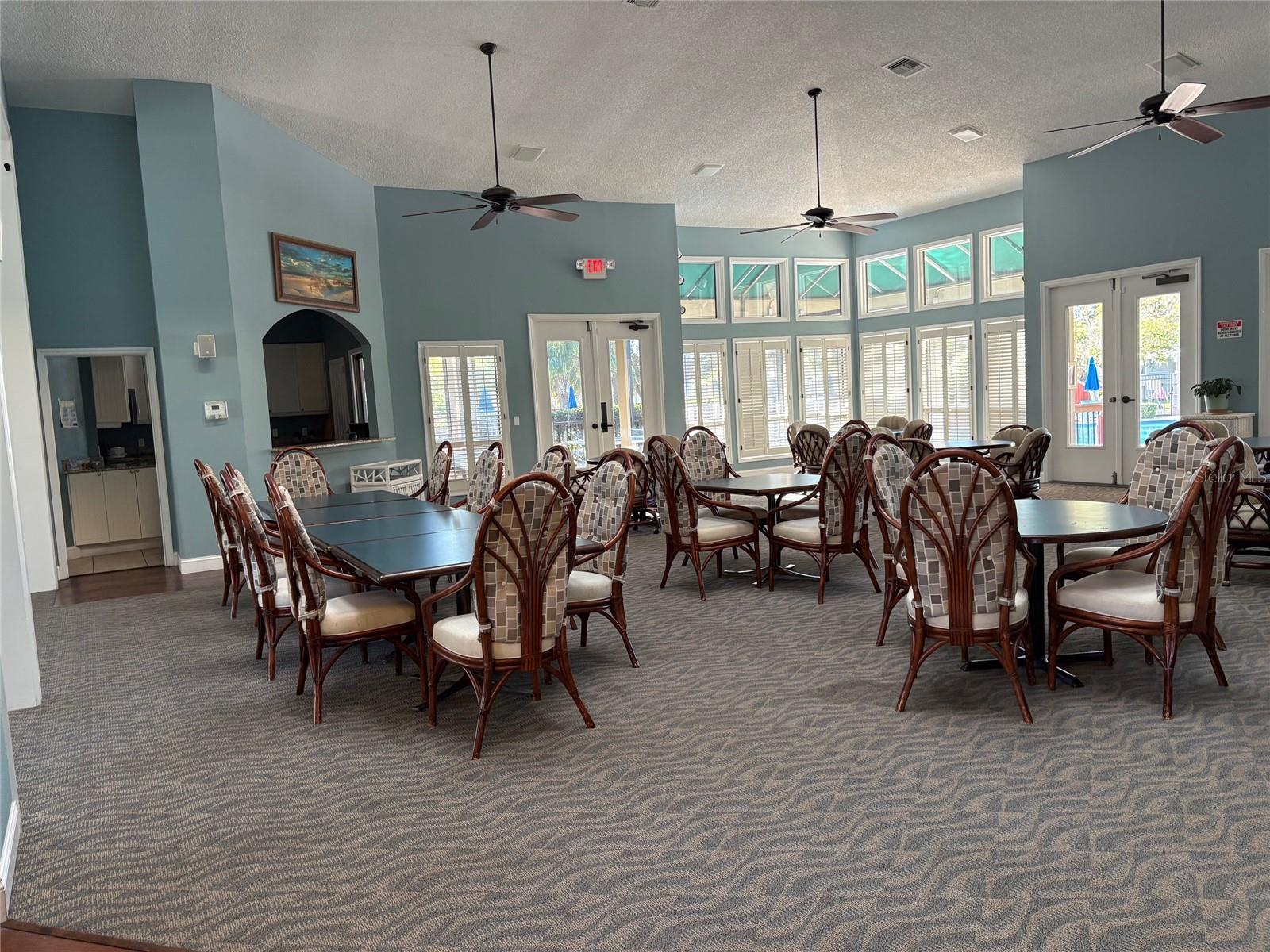 1005 LAKE AVOCA PL, TARPON SPRINGS, FL, 34689