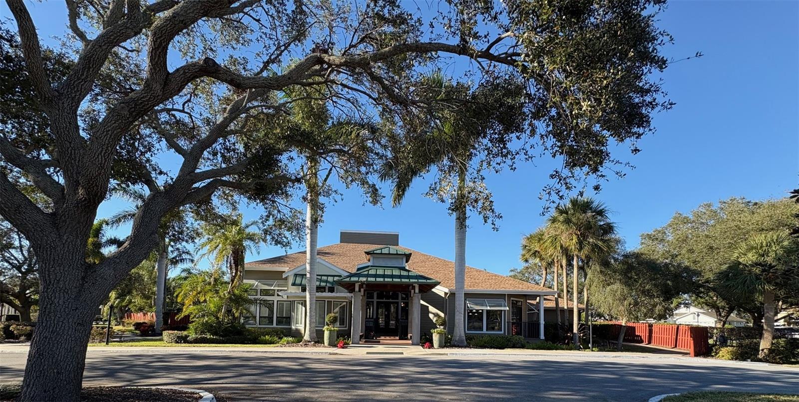 1005 LAKE AVOCA PL, TARPON SPRINGS, FL, 34689