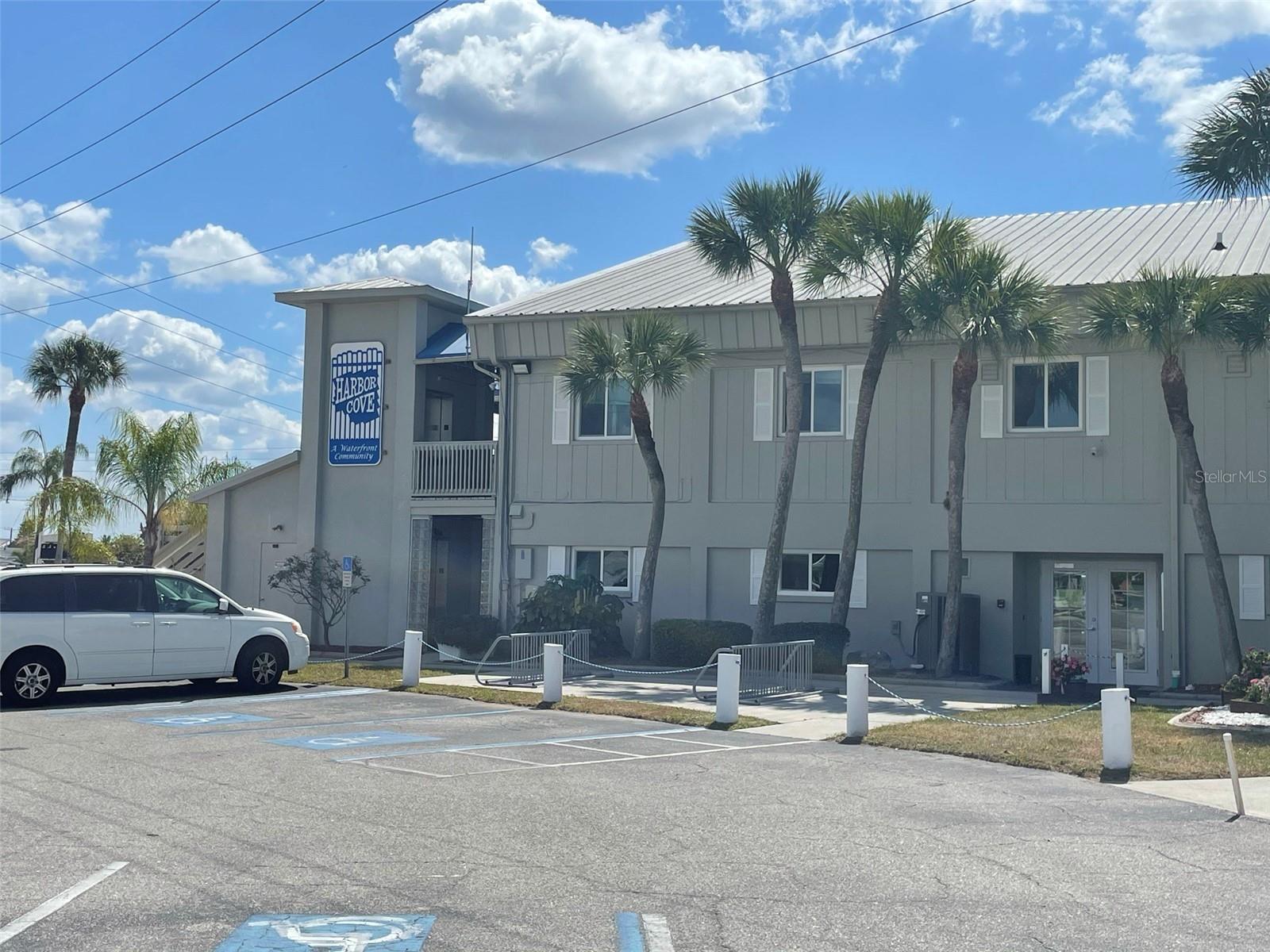 221 TRAILORAMA DR, NORTH PORT, FL, 34287