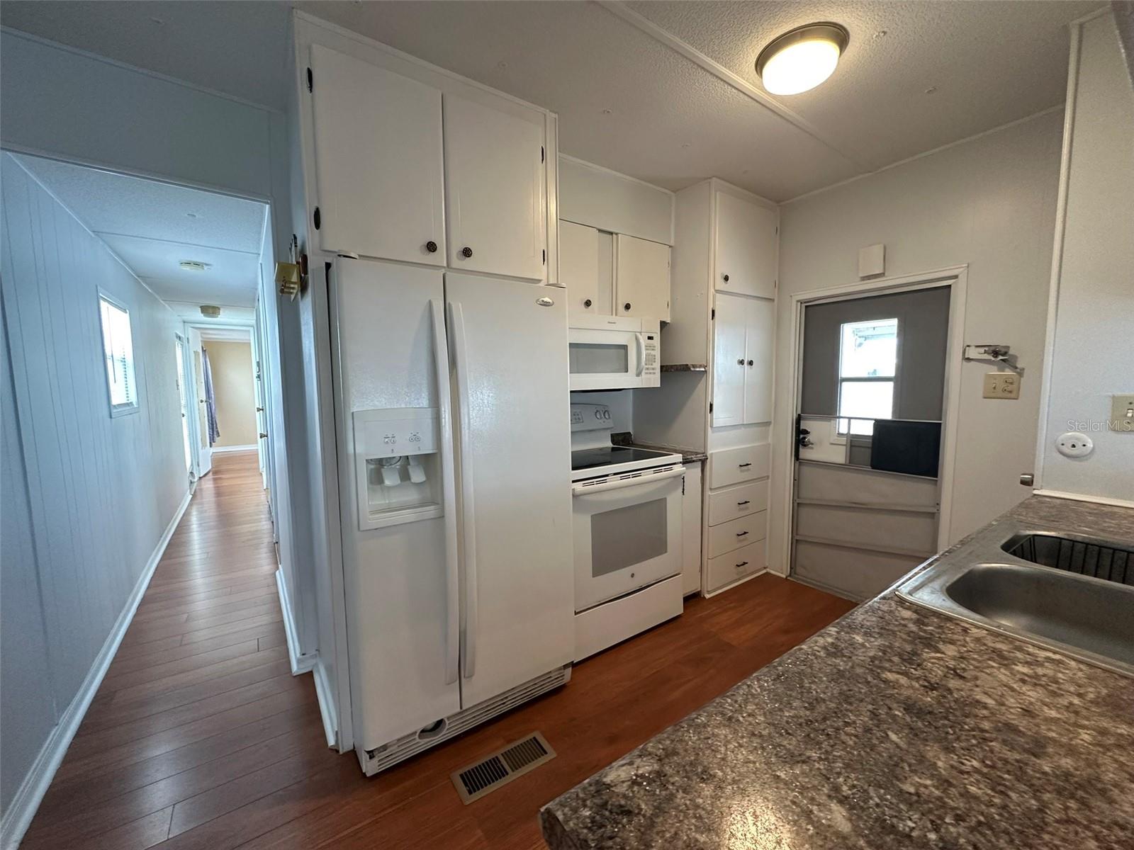 221 TRAILORAMA DR, NORTH PORT, FL, 34287