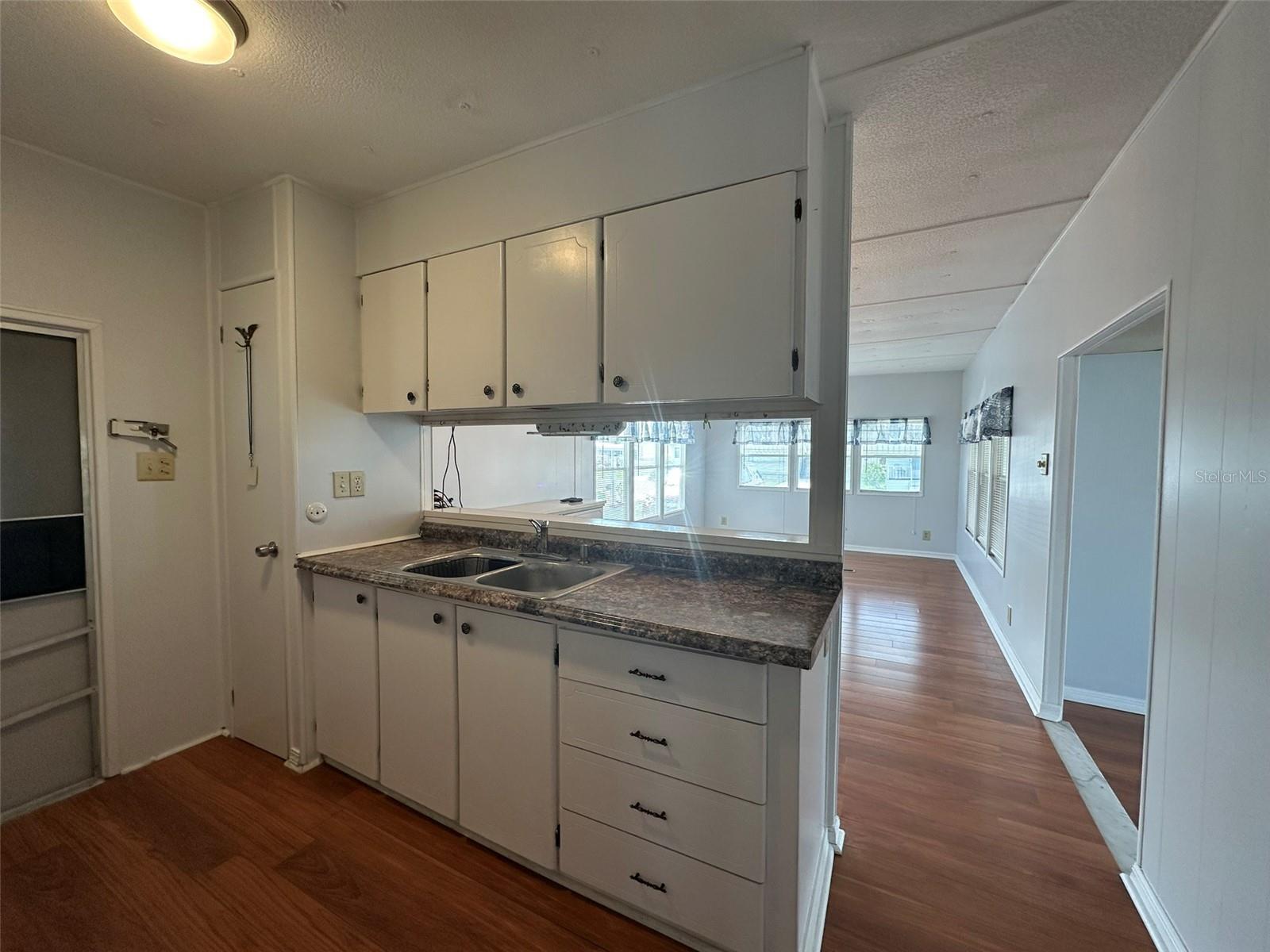221 TRAILORAMA DR, NORTH PORT, FL, 34287
