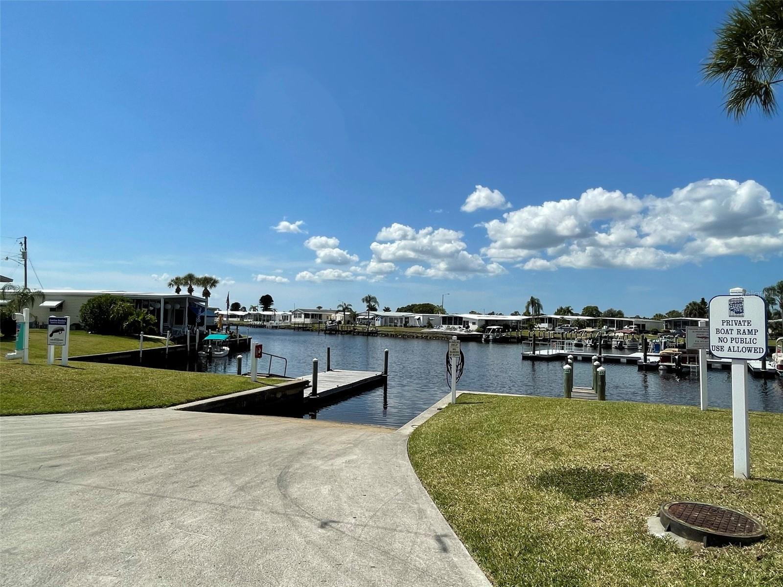 221 TRAILORAMA DR, NORTH PORT, FL, 34287
