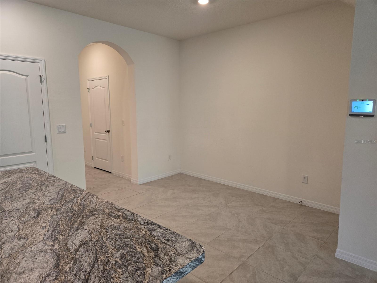 1261 YELLOW FINCH DR, DAVENPORT, FL, 33837