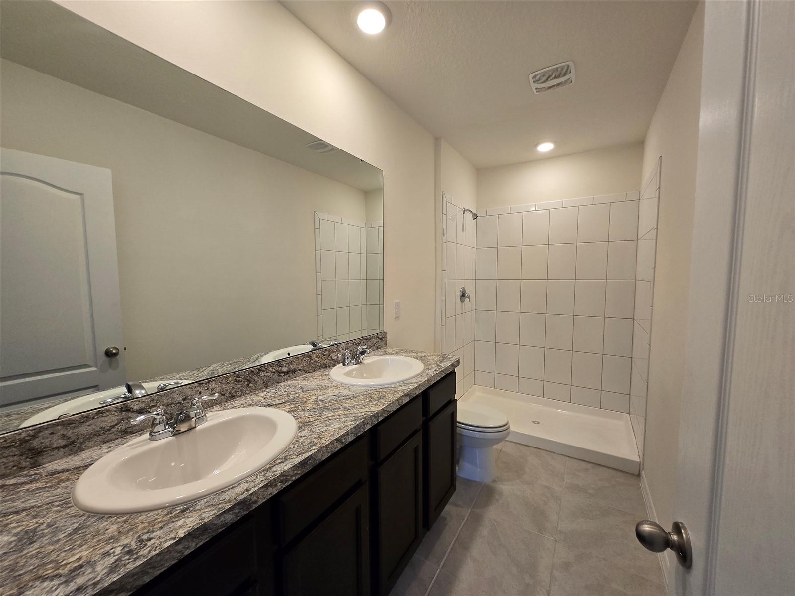 1261 YELLOW FINCH DR, DAVENPORT, FL, 33837