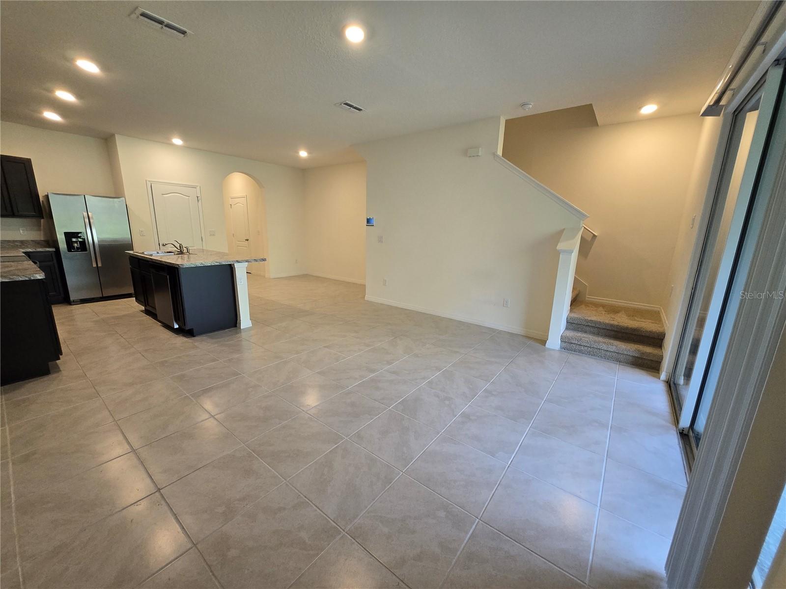 1261 YELLOW FINCH DR, DAVENPORT, FL, 33837