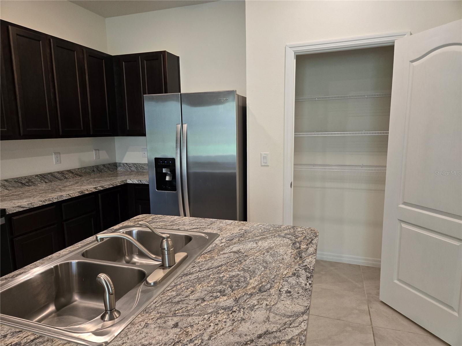1261 YELLOW FINCH DR, DAVENPORT, FL, 33837