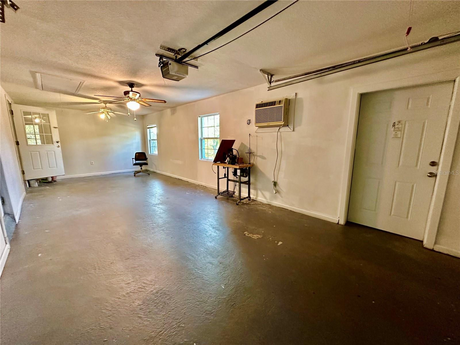 1609 S PAGE DR, DELTONA, FL, 32725