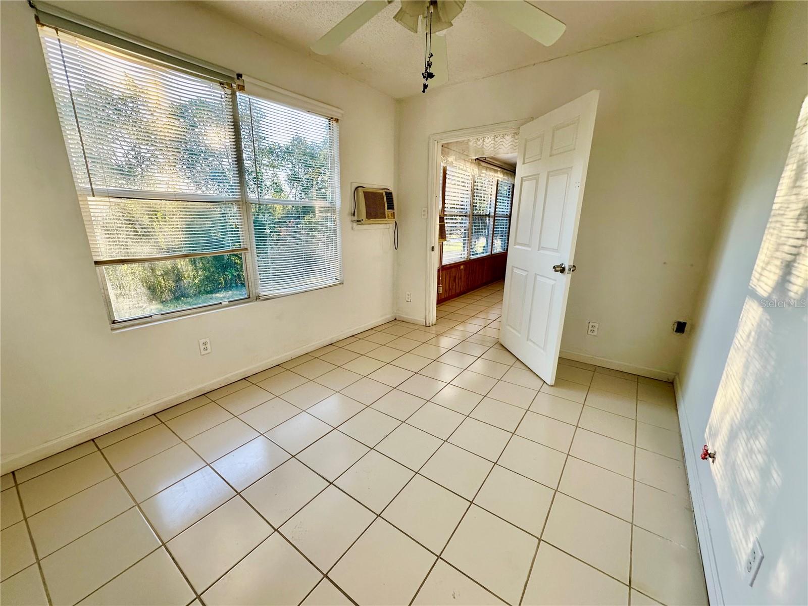 1609 S PAGE DR, DELTONA, FL, 32725