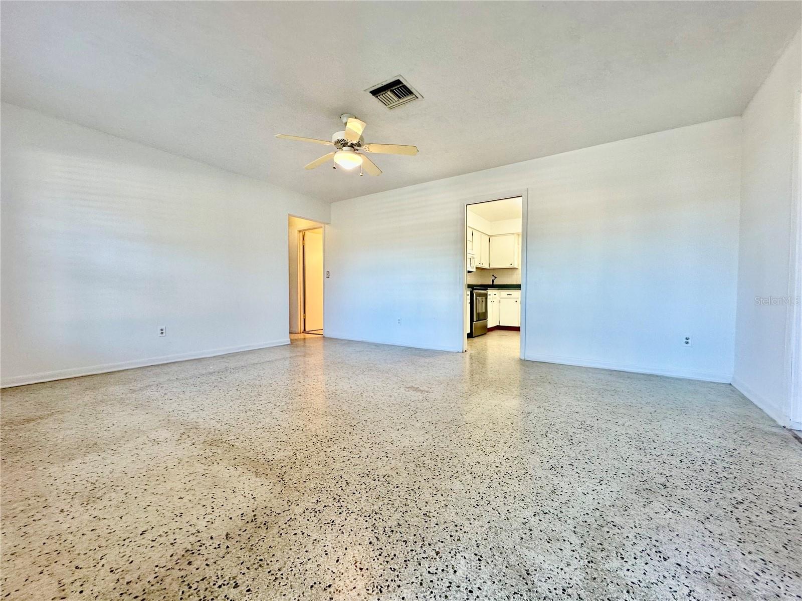 1609 S PAGE DR, DELTONA, FL, 32725
