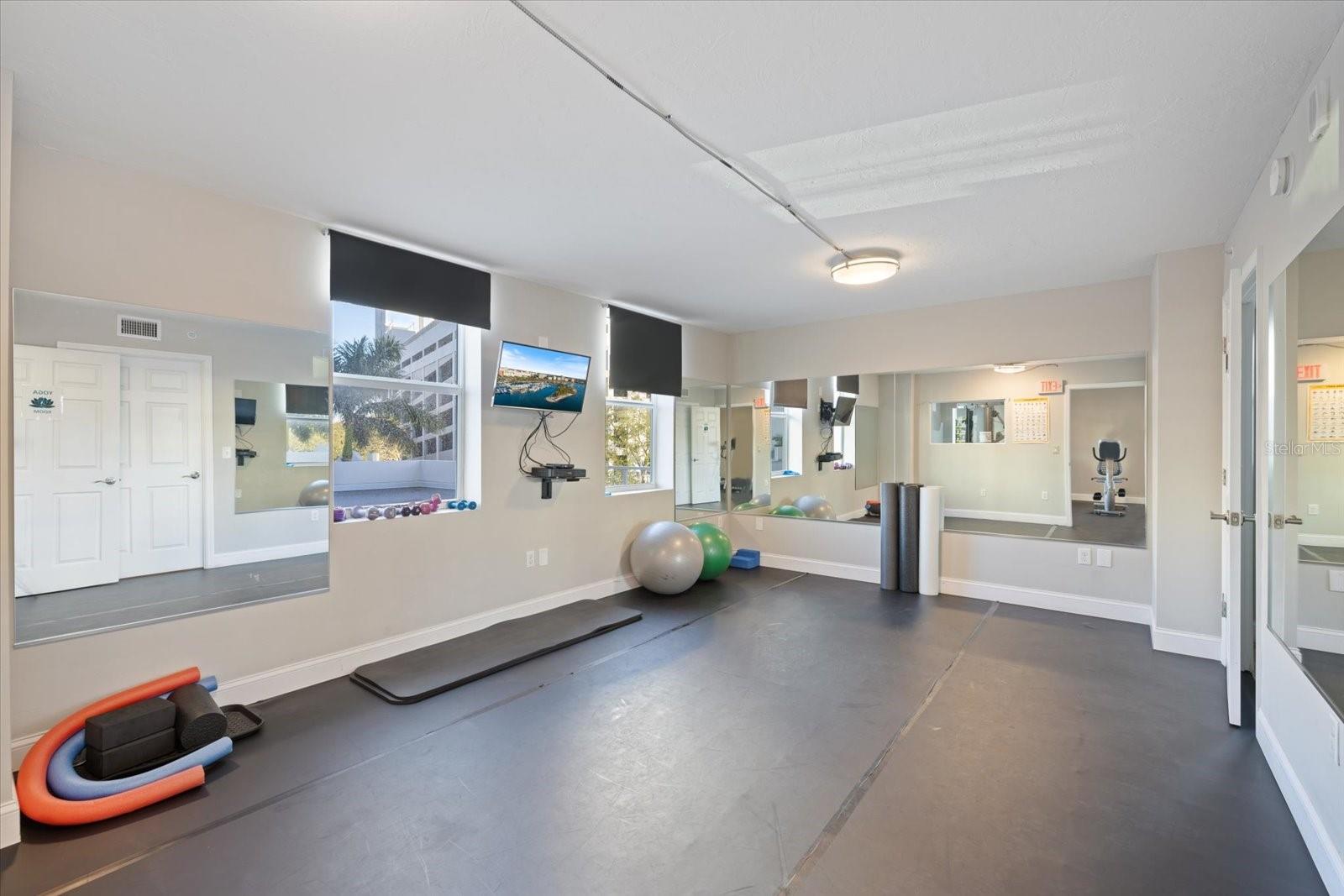 101 S GULFSTREAM AVE #11C, SARASOTA, FL, 34236