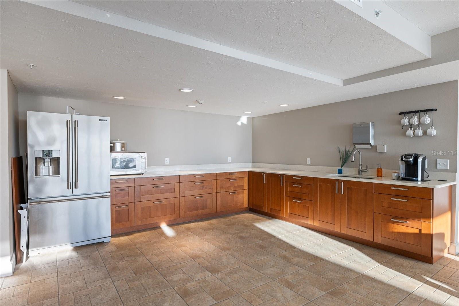 101 S GULFSTREAM AVE #11C, SARASOTA, FL, 34236