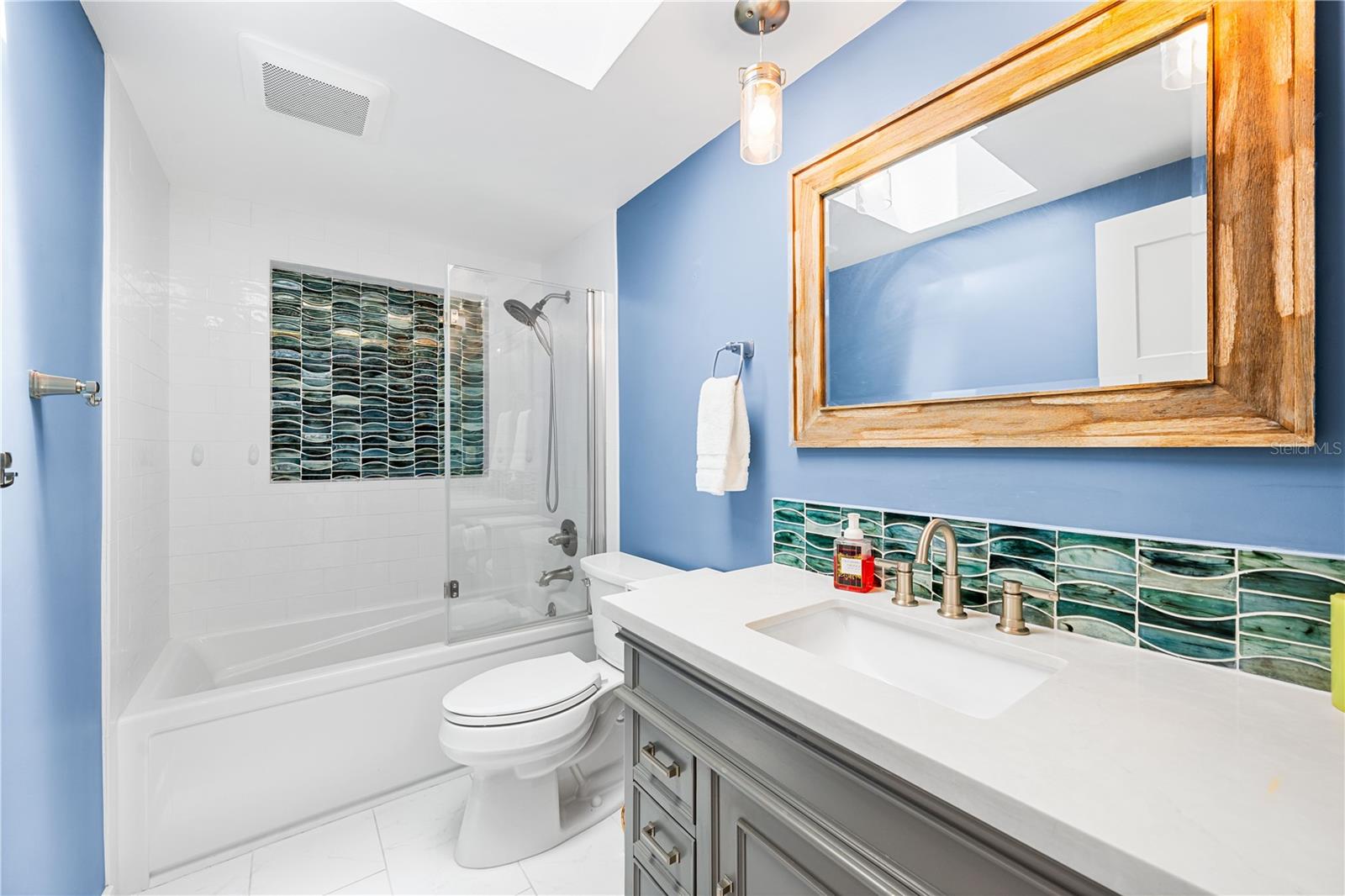 8446 MIDNIGHT PASS RD, SARASOTA, FL, 34242