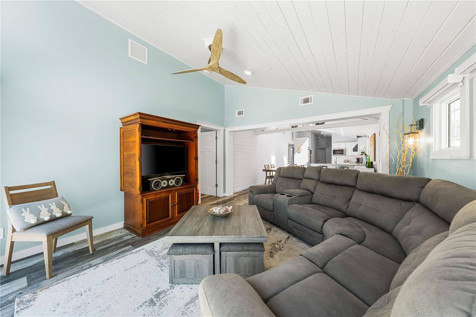 8446 MIDNIGHT PASS RD, SARASOTA, FL, 34242