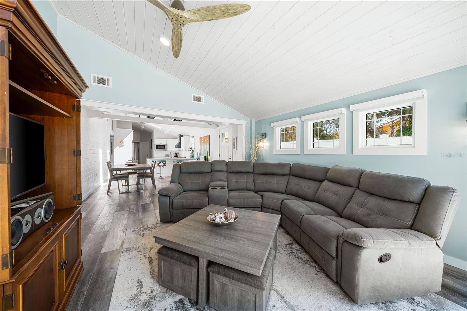 8446 MIDNIGHT PASS RD, SARASOTA, FL, 34242