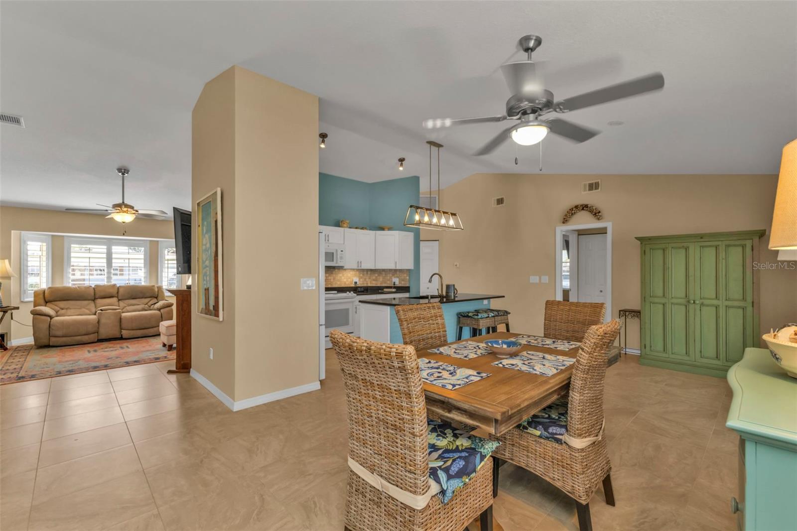 18646 KERRVILLE CIR, PORT CHARLOTTE, FL, 33948