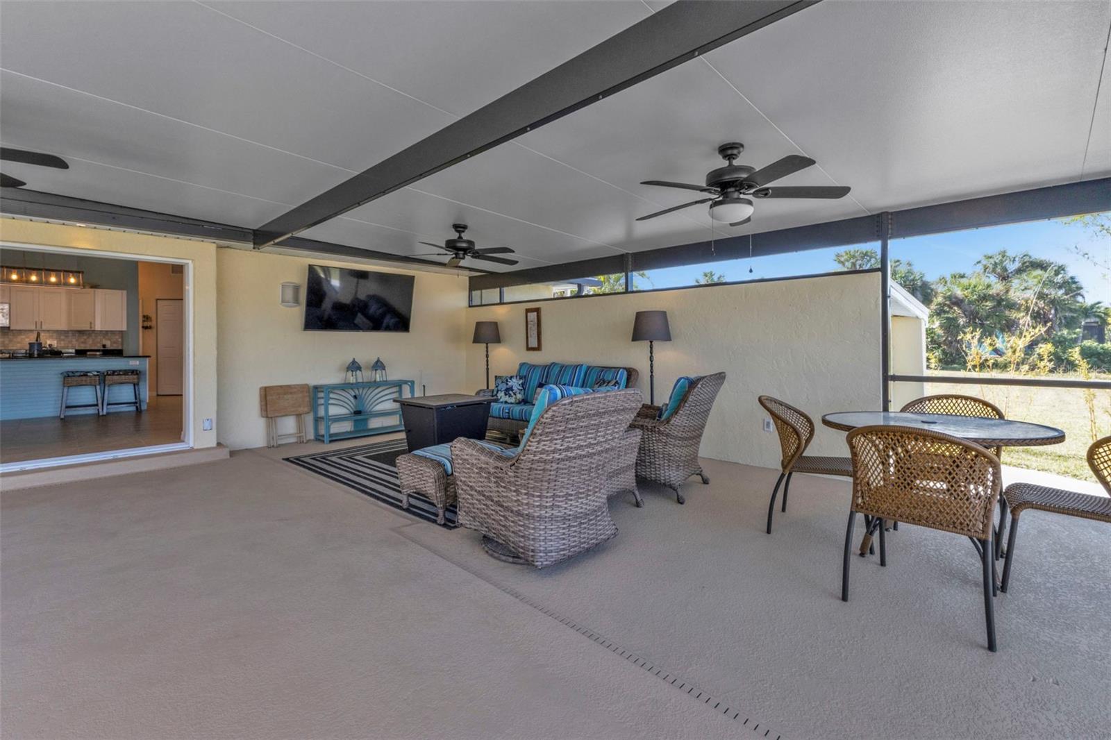 18646 KERRVILLE CIR, PORT CHARLOTTE, FL, 33948