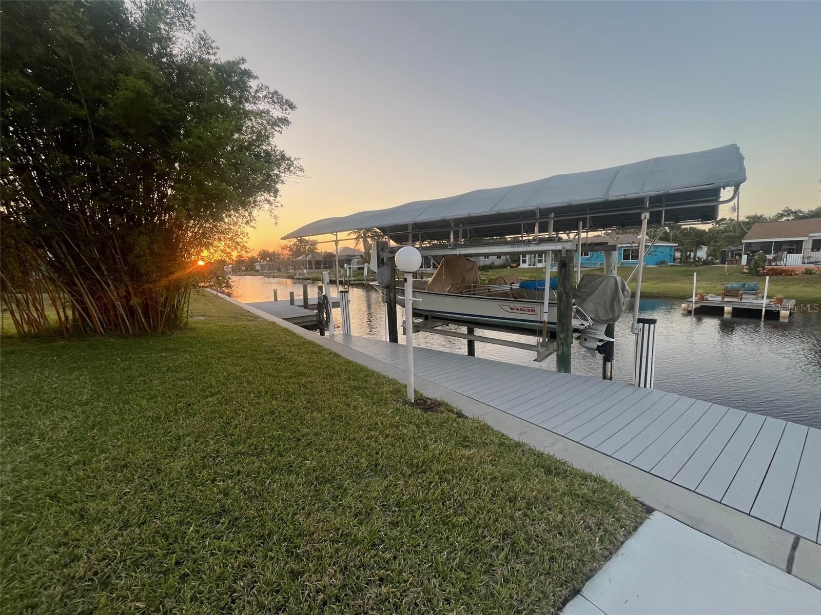 18646 KERRVILLE CIR, PORT CHARLOTTE, FL, 33948