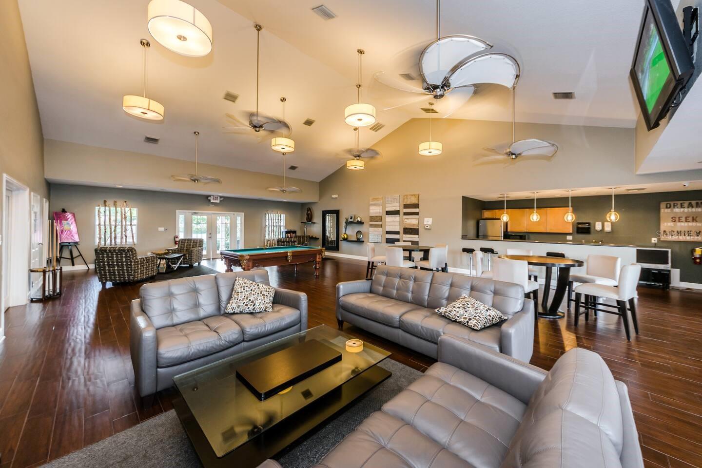 5004 STARFISH DR SE #F, ST PETERSBURG, FL, 33705