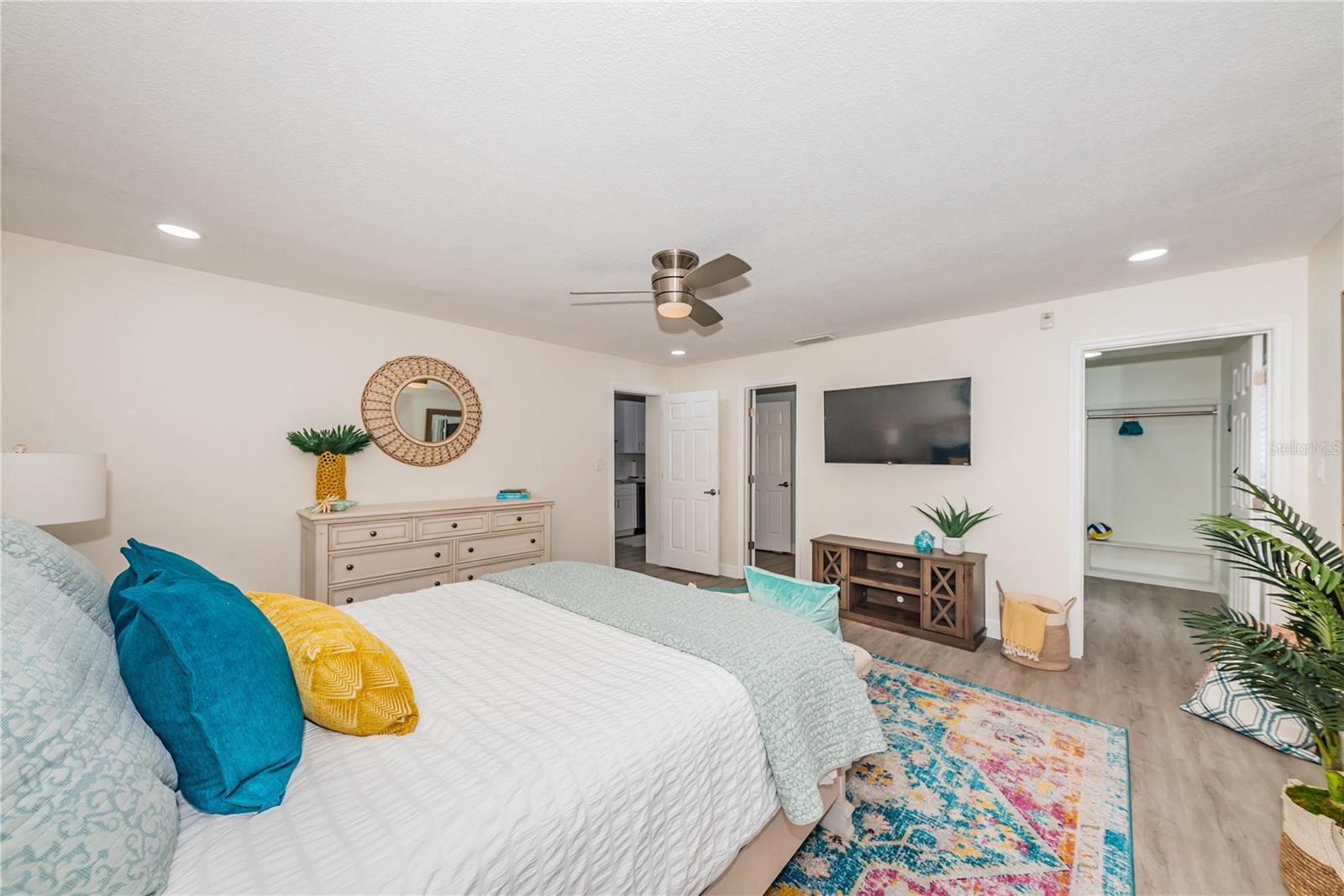 5004 STARFISH DR SE #F, ST PETERSBURG, FL, 33705