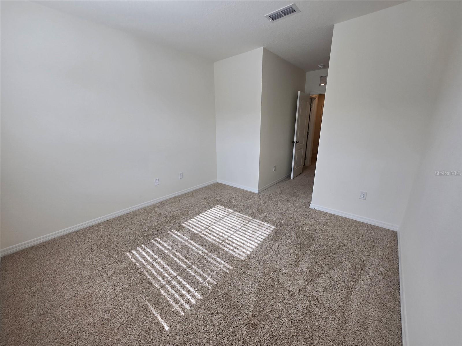 1261 YELLOW FINCH DR, DAVENPORT, FL, 33837