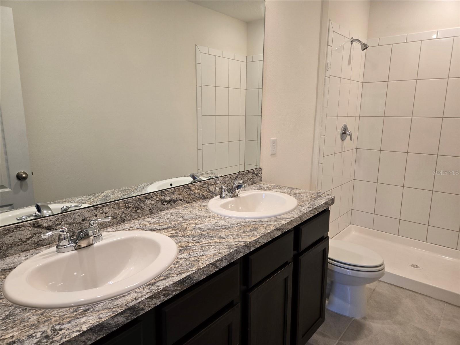 1261 YELLOW FINCH DR, DAVENPORT, FL, 33837