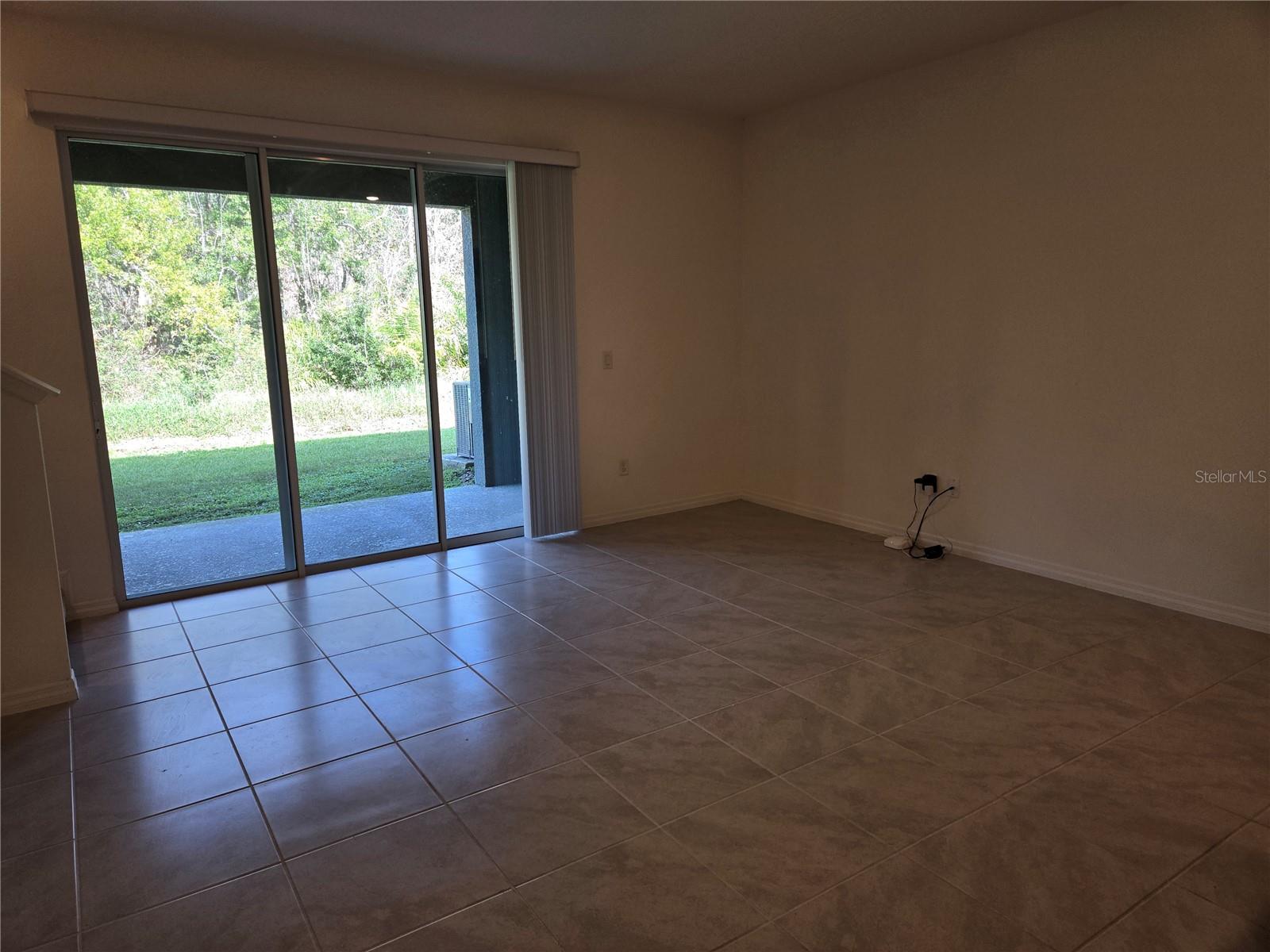 1261 YELLOW FINCH DR, DAVENPORT, FL, 33837