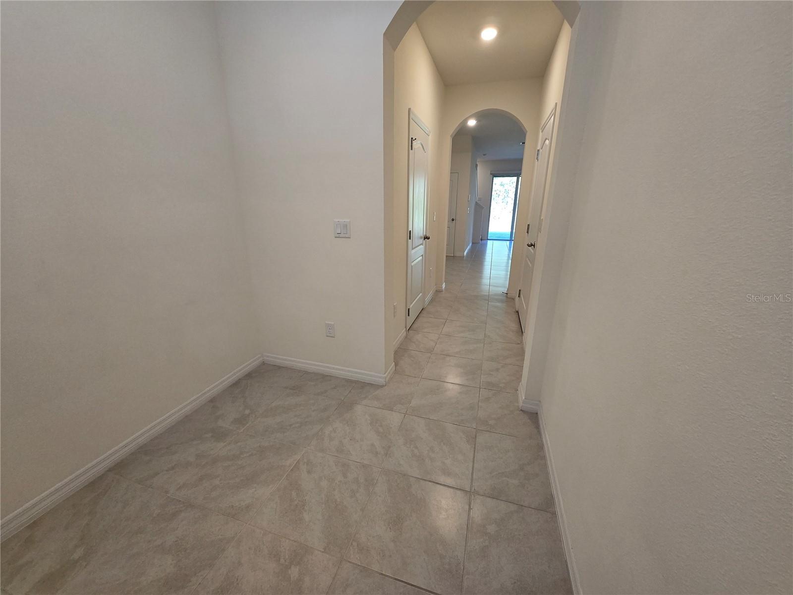 1261 YELLOW FINCH DR, DAVENPORT, FL, 33837