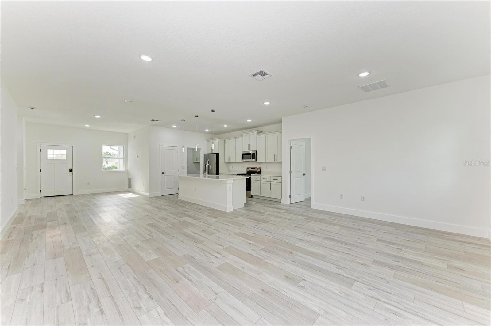 22286 PEACHLAND BLVD, PORT CHARLOTTE, FL, 33954