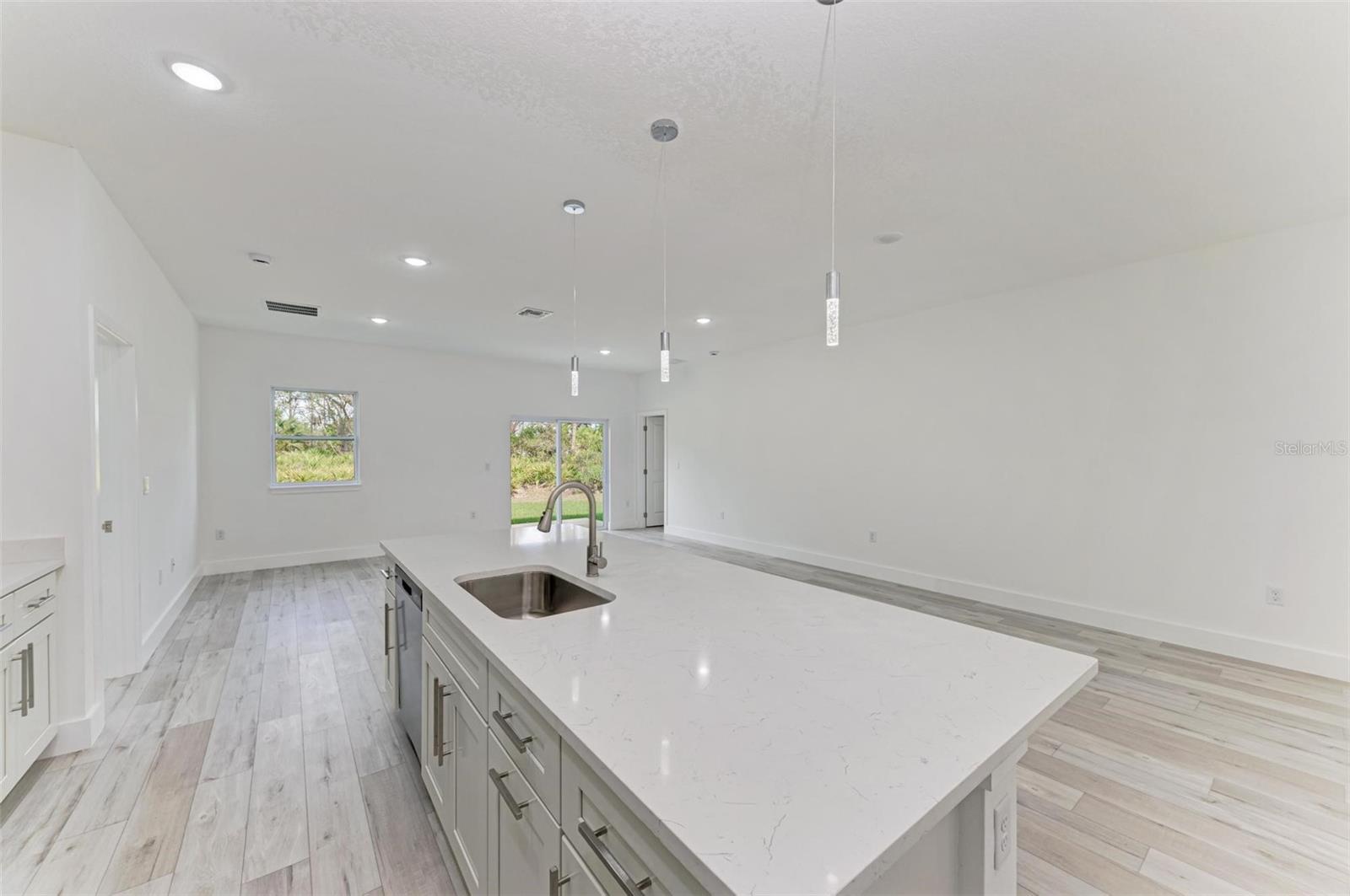 22286 PEACHLAND BLVD, PORT CHARLOTTE, FL, 33954
