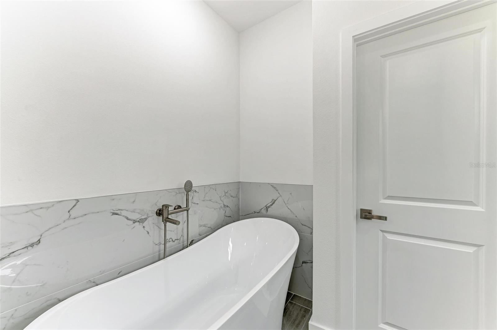 22286 PEACHLAND BLVD, PORT CHARLOTTE, FL, 33954
