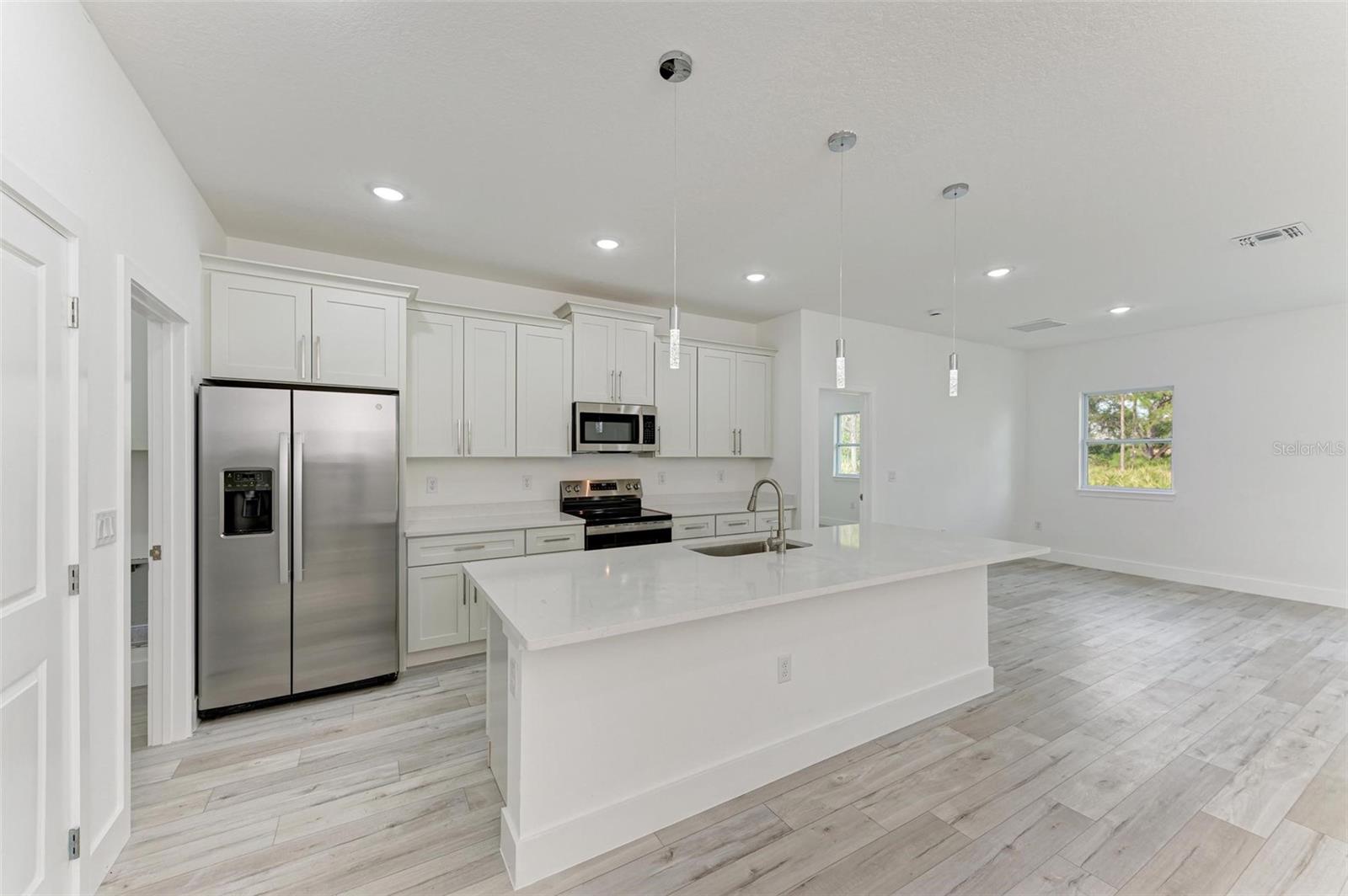 22286 PEACHLAND BLVD, PORT CHARLOTTE, FL, 33954