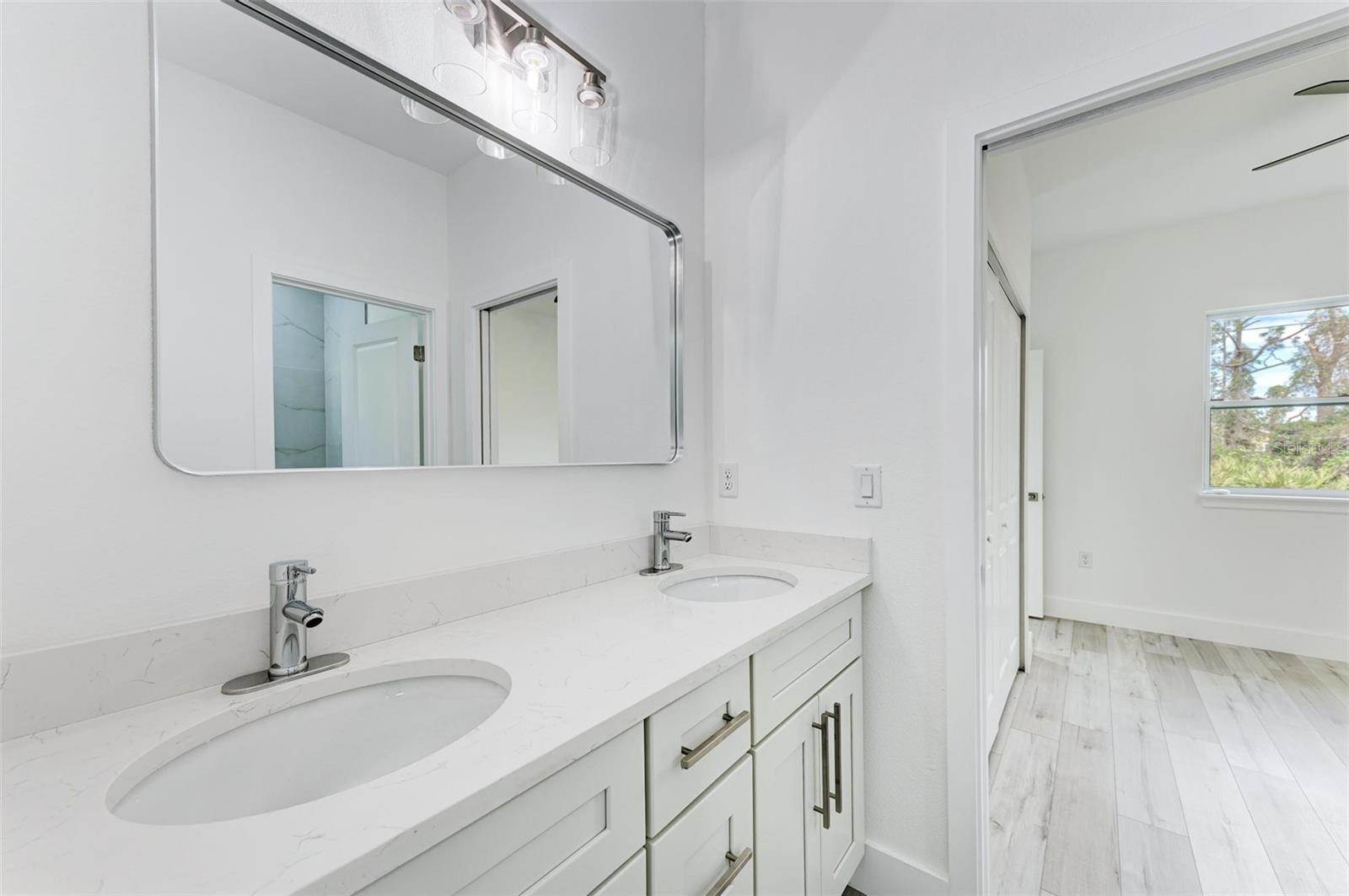 22286 PEACHLAND BLVD, PORT CHARLOTTE, FL, 33954