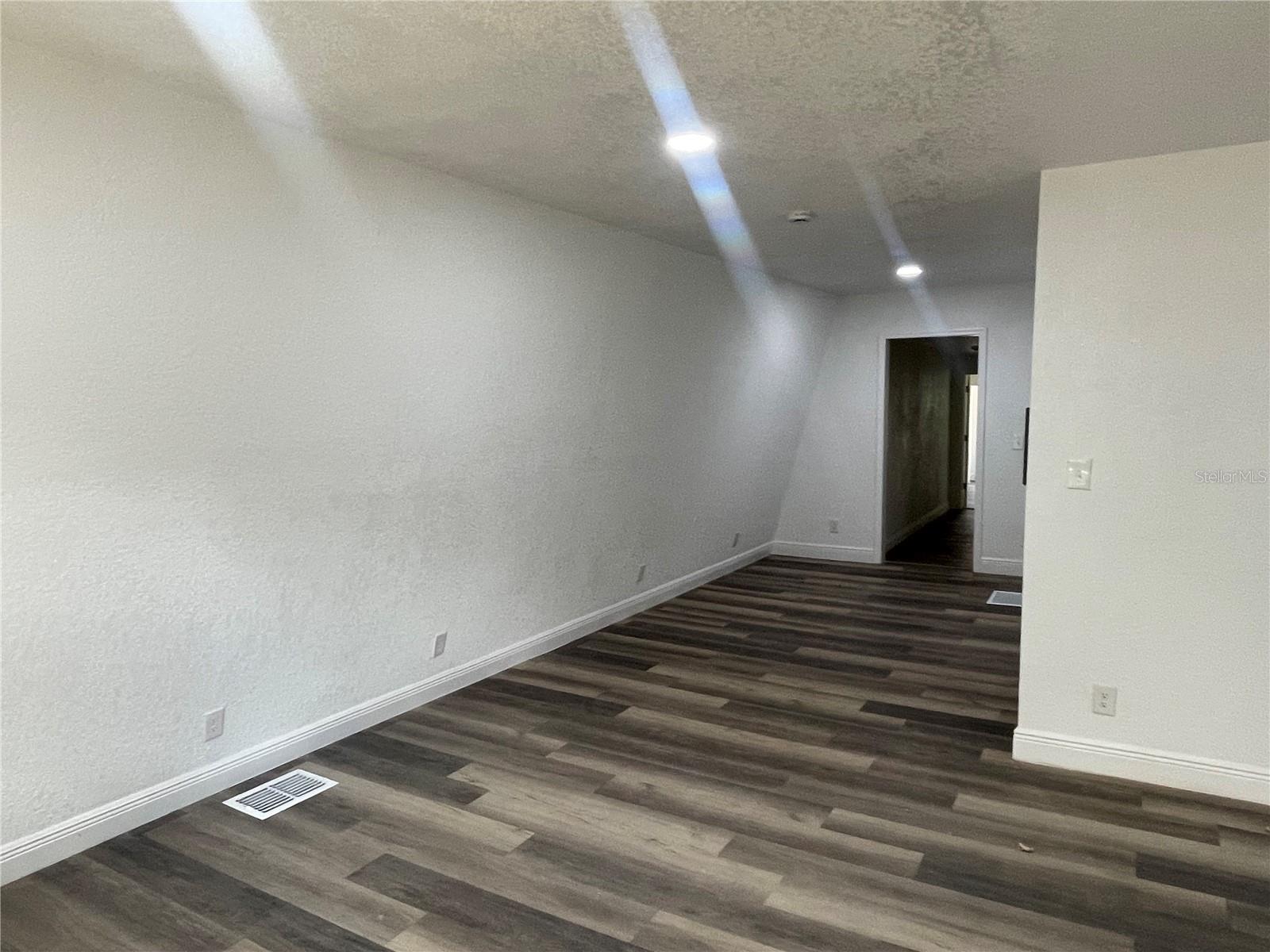 383 S ROOKS AVE, INVERNESS, FL, 34453
