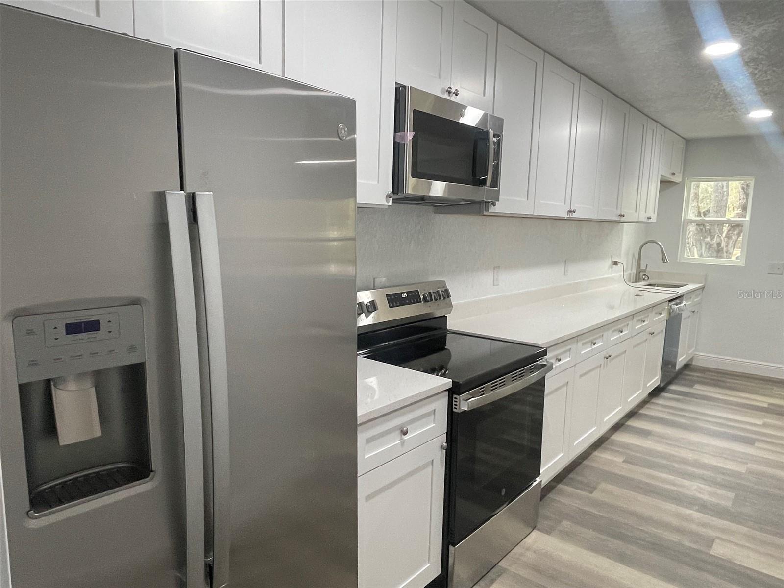 383 S ROOKS AVE, INVERNESS, FL, 34453