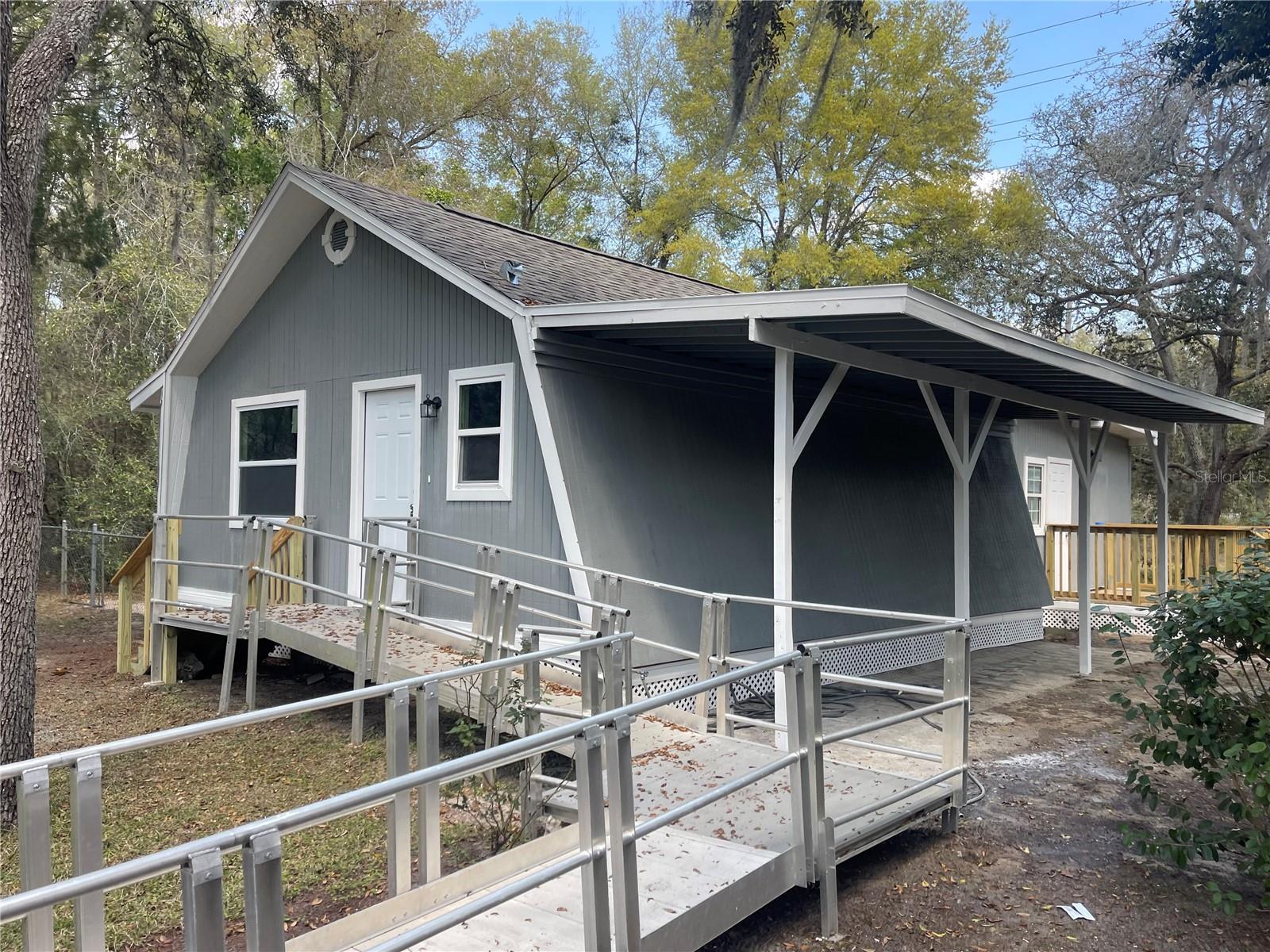 383 S ROOKS AVE, INVERNESS, FL, 34453