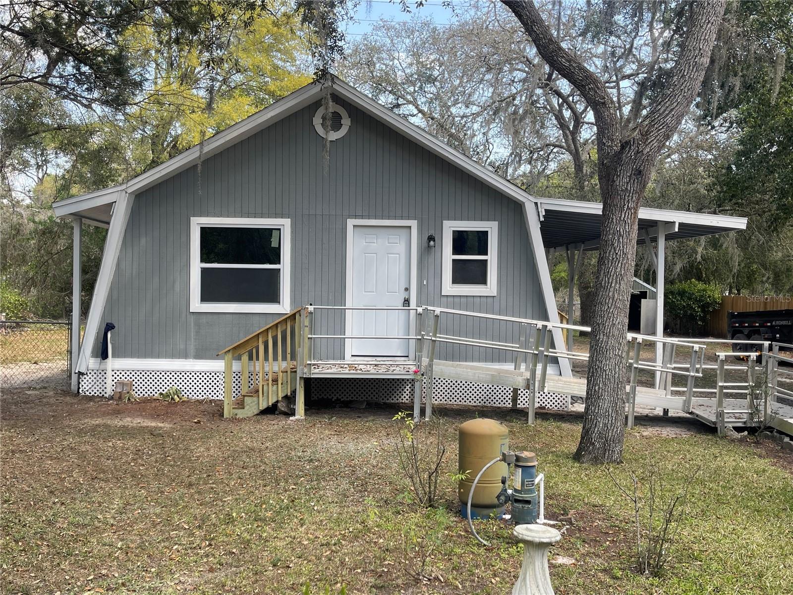 383 S ROOKS AVE, INVERNESS, FL, 34453