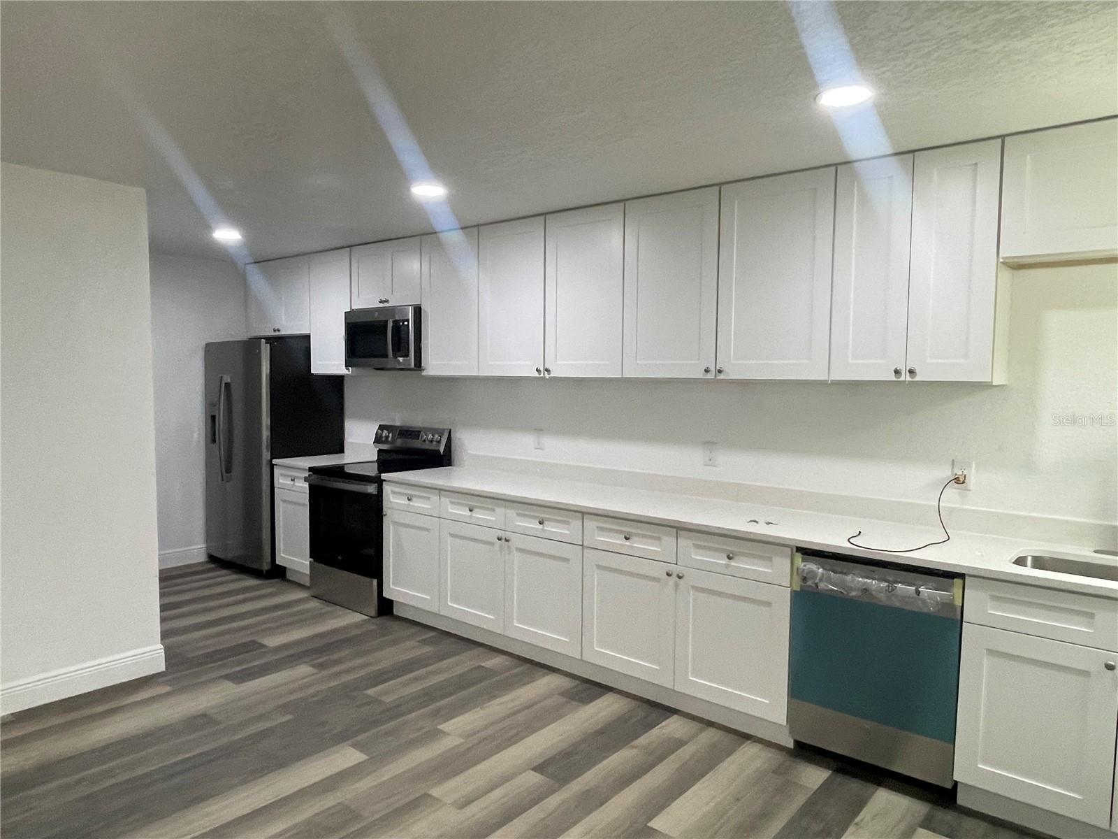 383 S ROOKS AVE, INVERNESS, FL, 34453